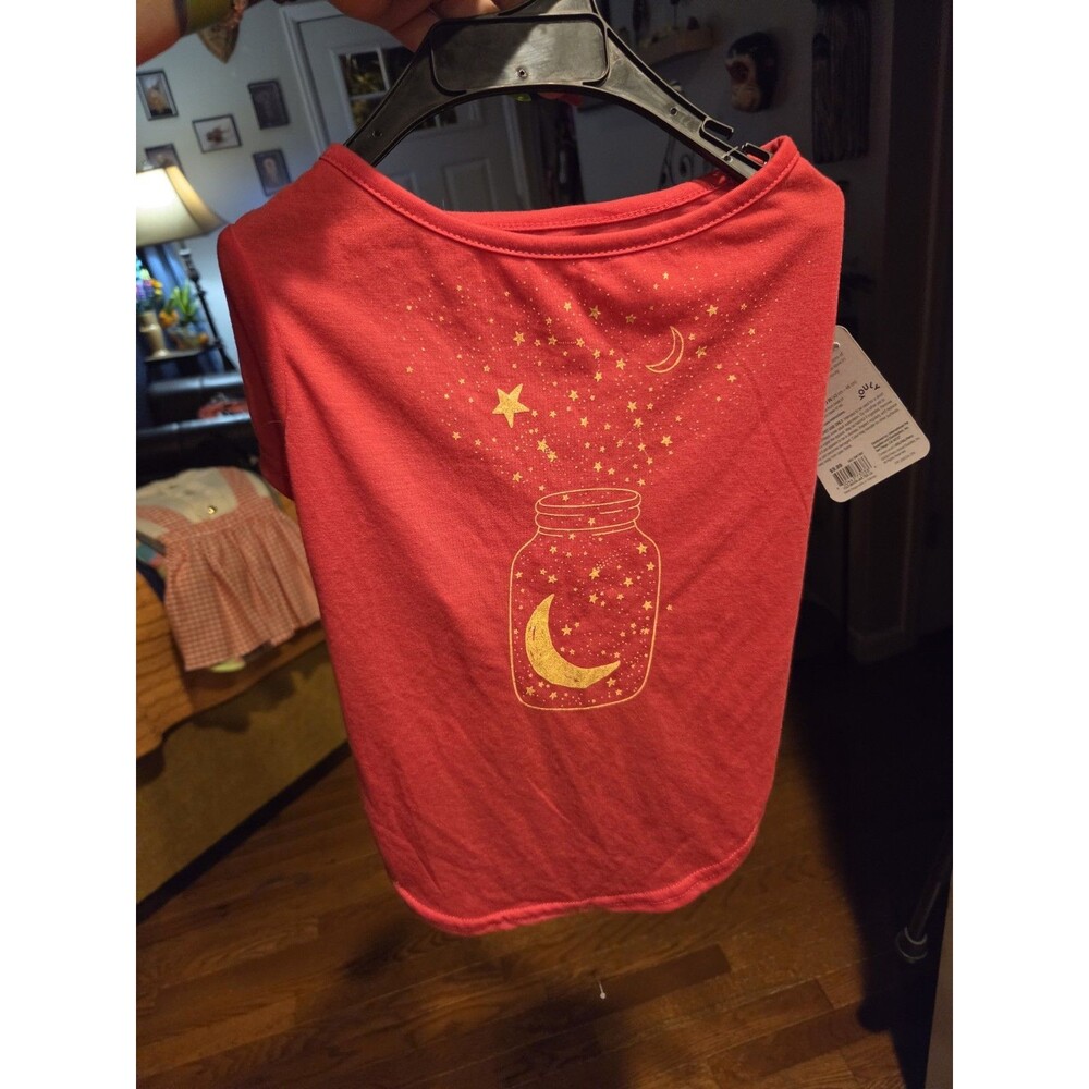 Youly The Happy-Go-Lucky Pet T-Shirt - Size Large